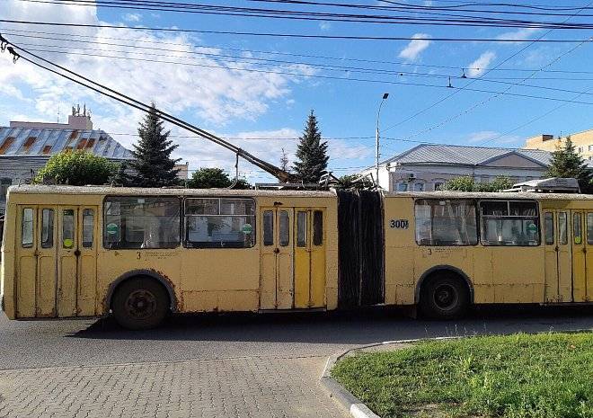 Один из крупнейших пабликов ВК высмеял состояние троллейбусов в Рязани
