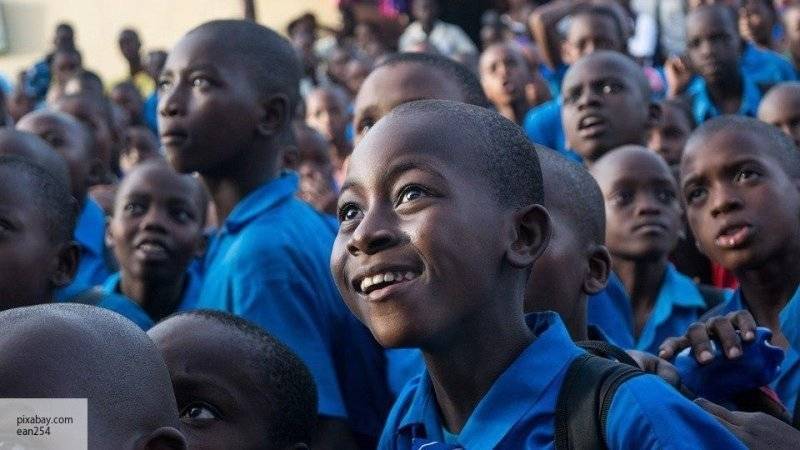 Российская миссия провела «уроки дружбы» для детей из отдаленных районов ЦАР