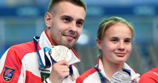 Беляева и Минибаев завоевали серебро чемпионата мира по синхронным прыжкам с вышки
