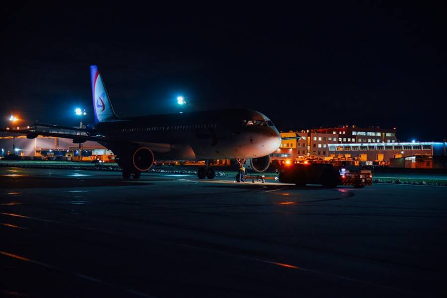 Около 40 рейсов задержано и отменено в трех аэропортах Москвы