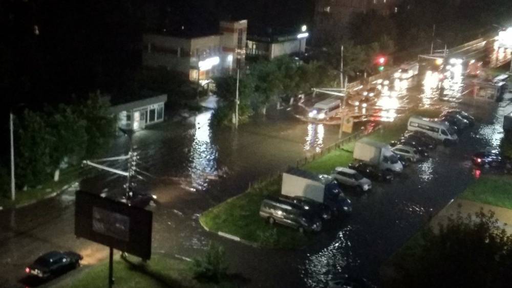 В Рязани снова затопило улицу Интернациональную | РИА «7 новостей»