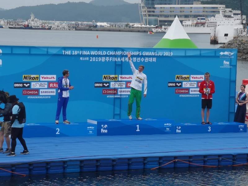 Россияне не смогли завоевать медали в плавании на открытой воде на ЧМ