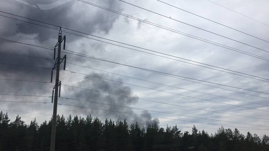 Крупный пожар на складе завода «Заря» в Дзержинске — видео | Новости | Пятый канал
