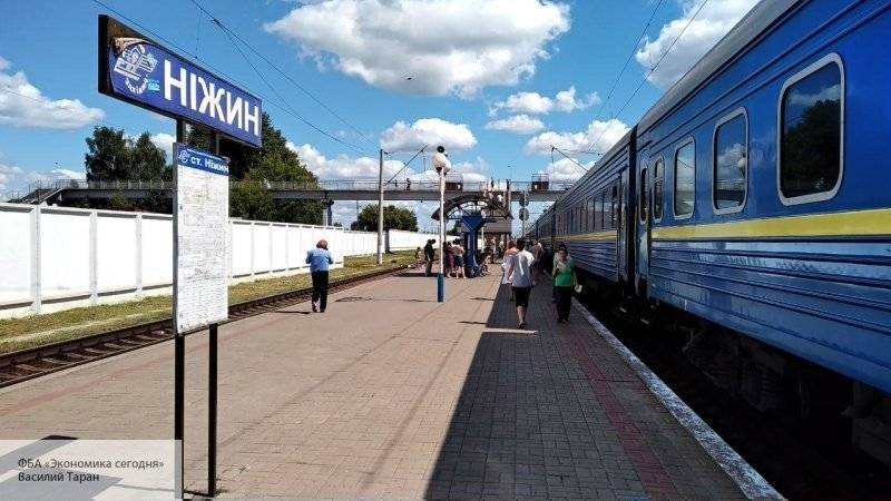 Гройсман признал, что Украина не сможет разорвать железнодорожное сообщение с Россией