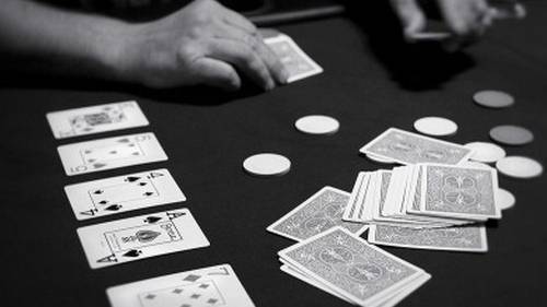 Искусственный интеллект сумел обыграть пятерых чемпионов в покер