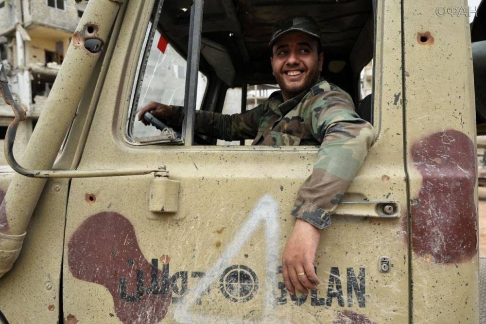 Сирия новости 13 июля 22.30: боевики стягивают силы в Хаму, в Дейр-эз-Зоре ликвидирован один из полевых командиров ИГ*
