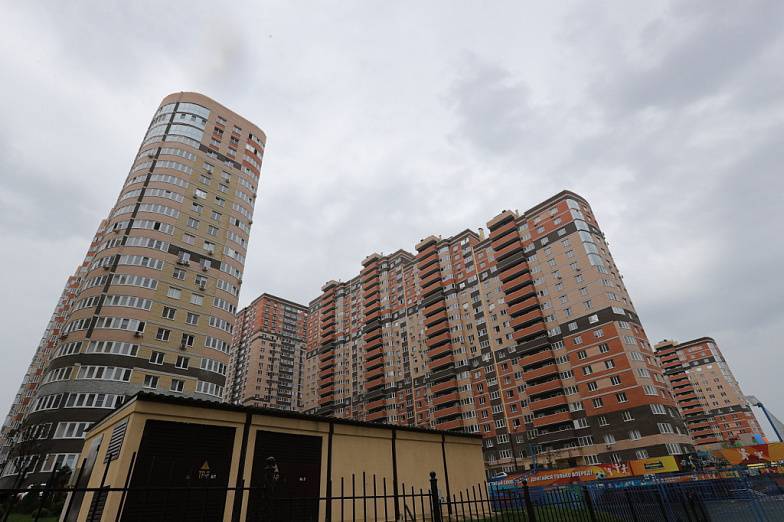В Ростове 485 обманутых дольщиков сегодня получили ключи от новых квартир