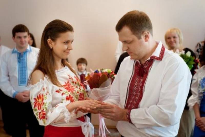Украинцы пошли на рекорд по количеству заключенных браков
