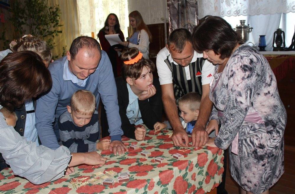 День семьи, любви и верности юрловчане отпраздновали весело