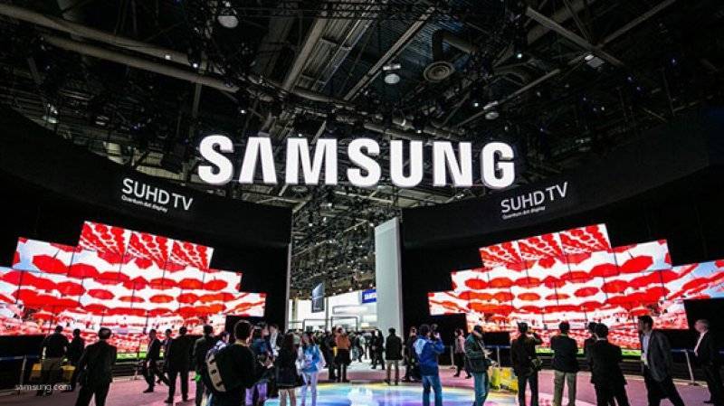 Samsung подумывает о создании очков дополнительной реальности