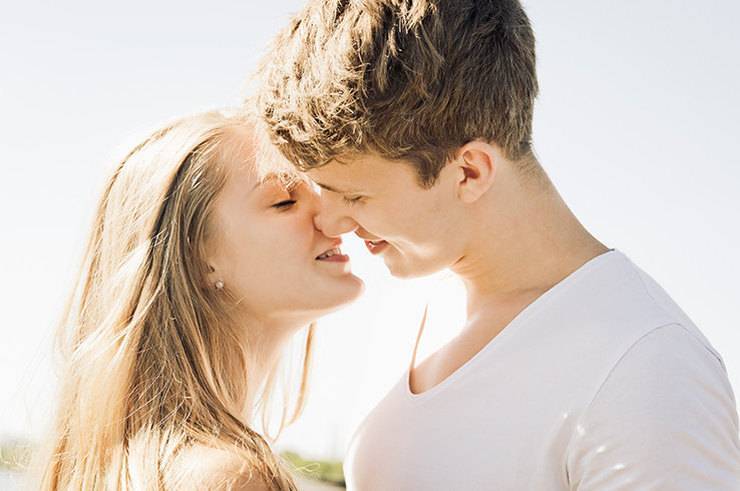 Целуйся по-взрослому: 5 правил идеального первого поцелуя — Информационное Агентство "365 дней"