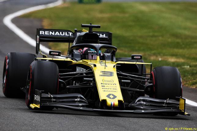 В Renault рассчитывают двумя машинами заработать очки - все новости Формулы 1 2019