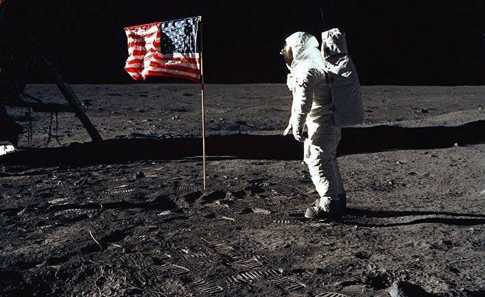 Die Welt (Германия): посадка на Луну в 1969 году — почему поклонники теорий заговора по-прежнему сомневаются?
