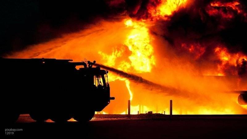 Пожарные локализовали возгорание на территории завода в Краснодаре