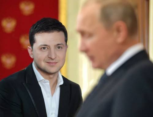 Хочу как Путин: Зеленского поймали на подражании президенту России