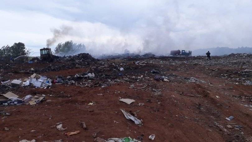 В Башкирии зафиксирован крупный пожар на мусорном полигоне