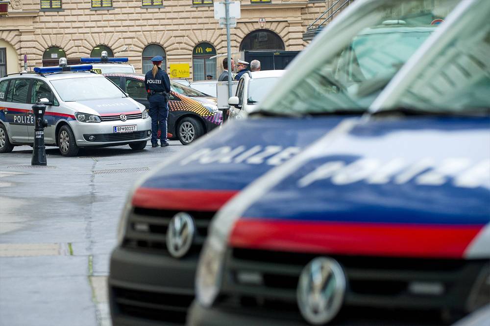 В Австрии полиция задержала политика, который устроил стрельбу со своего балкона