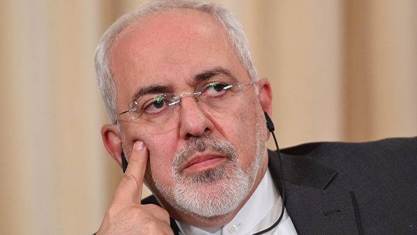 Иран пообещал продолжить экспортировать нефть "при любых обстоятельствах"