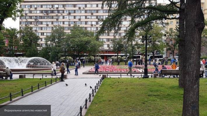 Жители Москвы проигнорировали незаконную акцию в Новопушкинском сквере