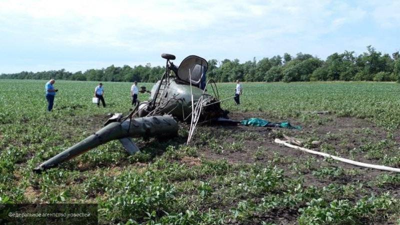 Вертолет Ми-2 потерпел крушение на Украине, пилот погиб