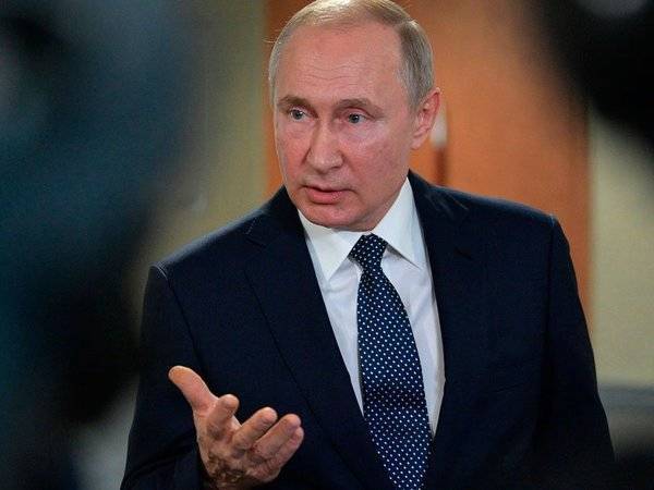 СМИ узнали о планах наводнить СМИ фейковыми новостями о Путине