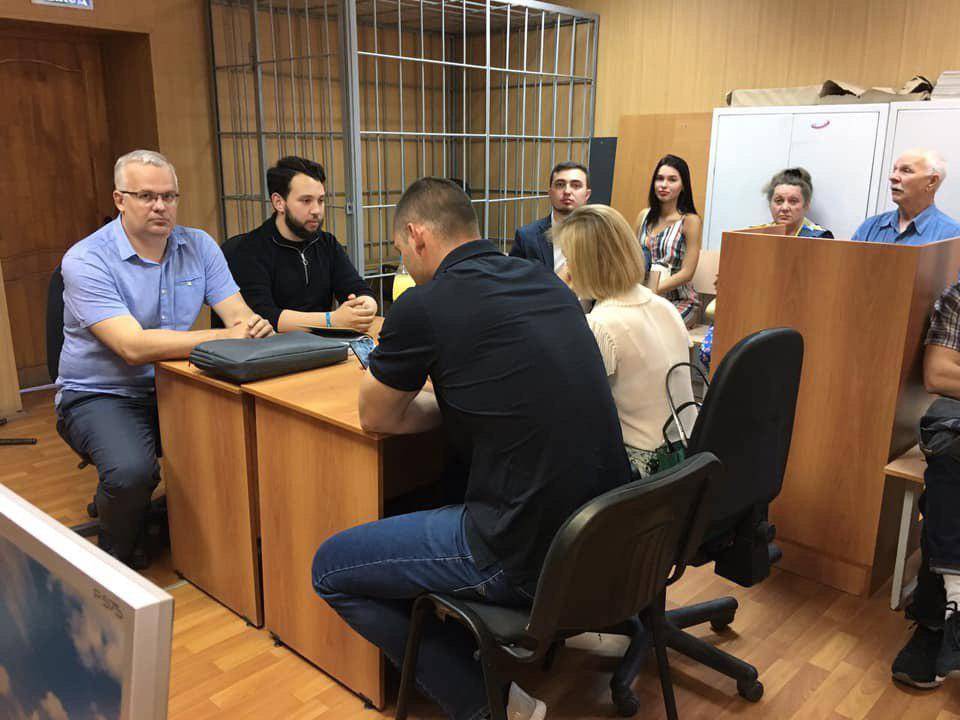 В Челябинске суд оправдал координатора штаба Навального по делу об избиении охранника «Русской медной компании»