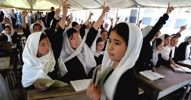 В афганском Бадахшане произошло массовое отравление школьниц