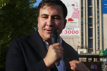 Саакашвили отказался быть «премьером по найму» для молдаван