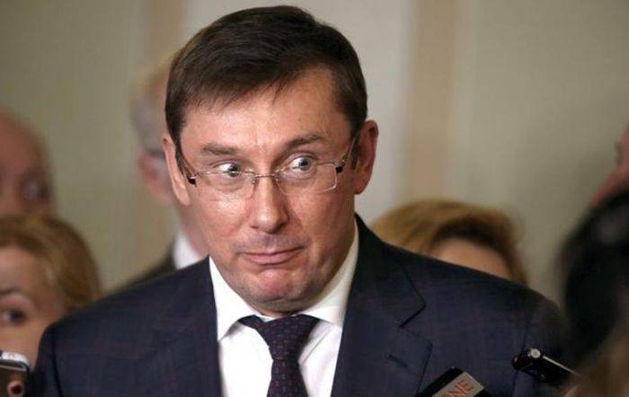 Луценко вызвали на допрос в НАБУ из-за дел об убийствах на майдане