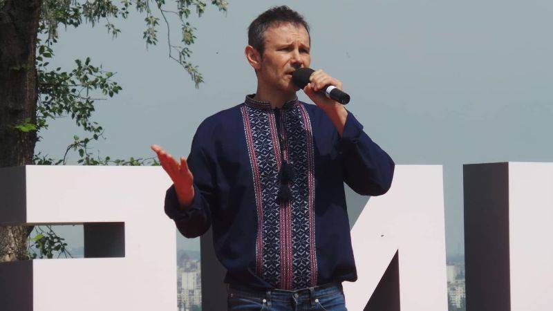 Лидер «Голоса» вознамерился увековечить себя в уголовном «Акте Вакарчука»