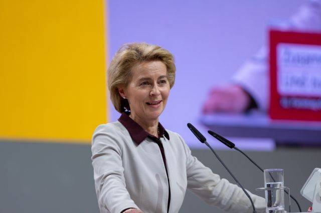 Урсула фон дер Ляйен покидает пост министра обороны Германии