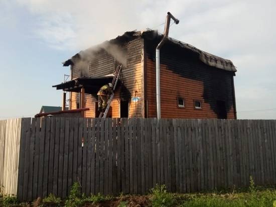 Подробности страшного пожара в Жуковском: пять трупов из-за заклинившего шланга