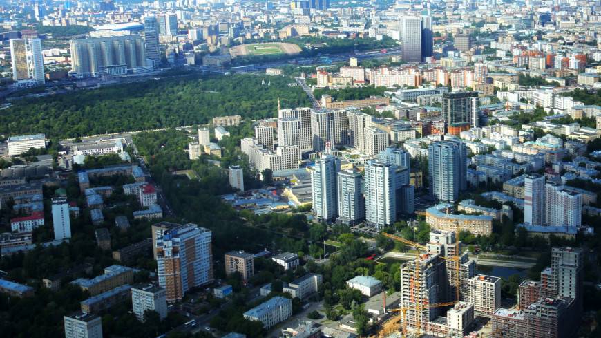 На дорогие квартиры в Москве покупатели потратили более миллиарда долларов