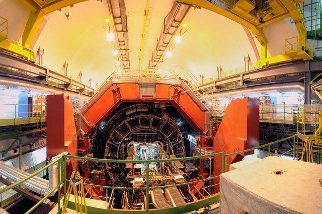 В CERN открыли новую частицу