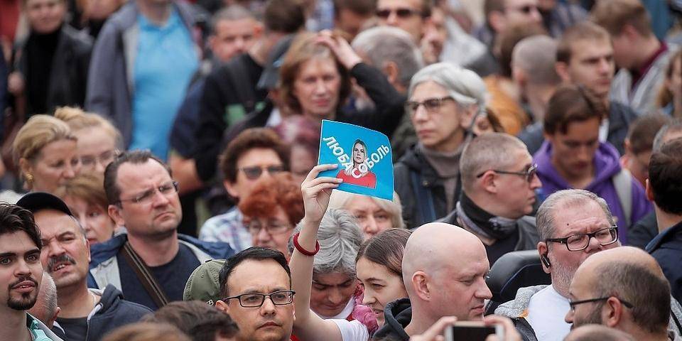 Константин Костин назвал протесты у Мосгоризбиркома попыткой давления на власть