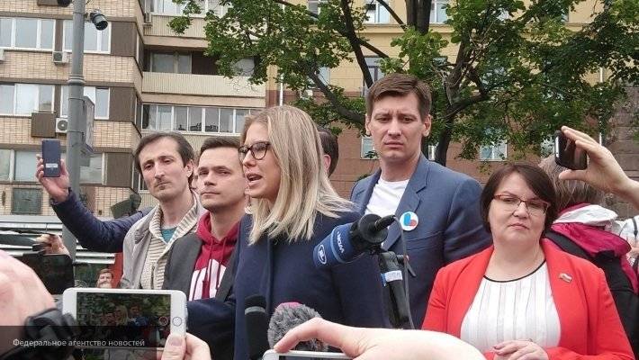 Федоров заявил, что митинги оппозиции проводятся по команде из-за рубежа