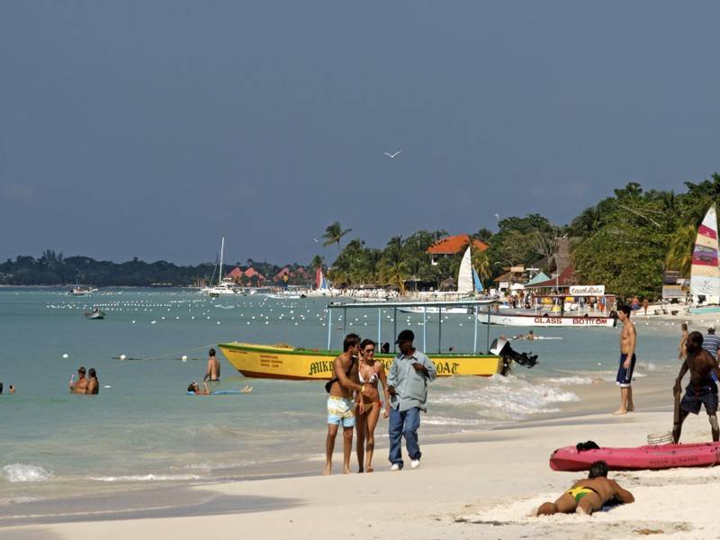 МИД РФ обсудит развитие туризма на Ямайке с главой дипведомства страны
