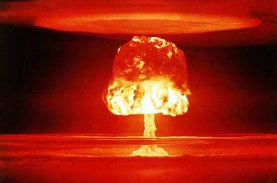 Первый ядерный взрыв прогремел 74 года назад