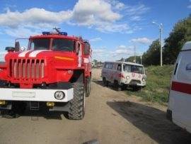На подъезде к Ульяновску «Шевроле Авео» влетела в фуру с цистерной, погибли три человека