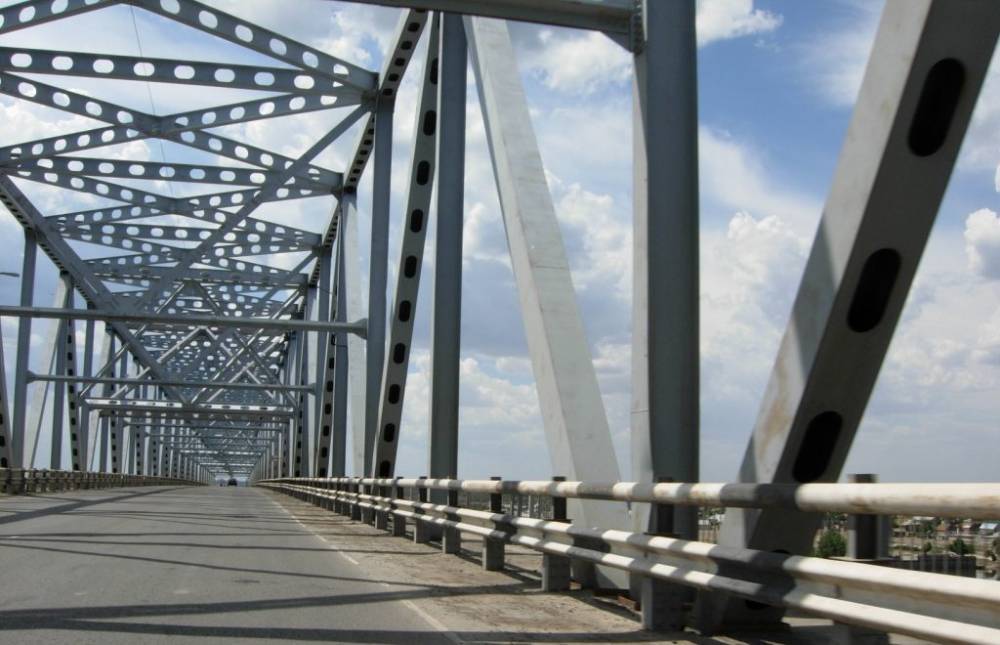 В Астрахани разведут Старый мост через Волгу