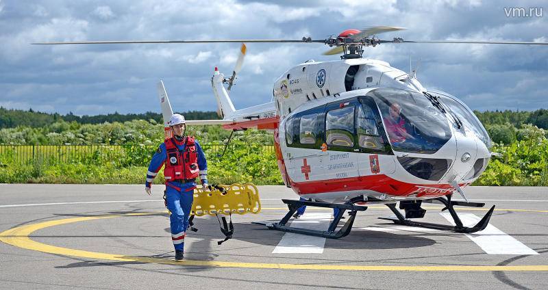 Экипаж санитарного вертолета МАК вылетел в Троицк для помощи пострадавшим