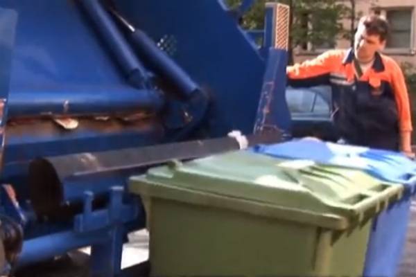 В России хотят ввести новый способ оплаты за вывоз мусора