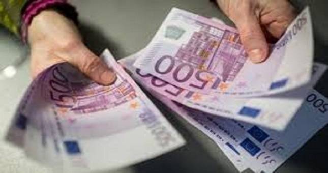 У  жителя района Рудаки изъяли 17,5 тыс. фальшивых евро