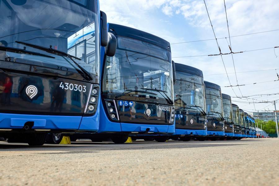 Новые маршруты электробусов запустили в Москве