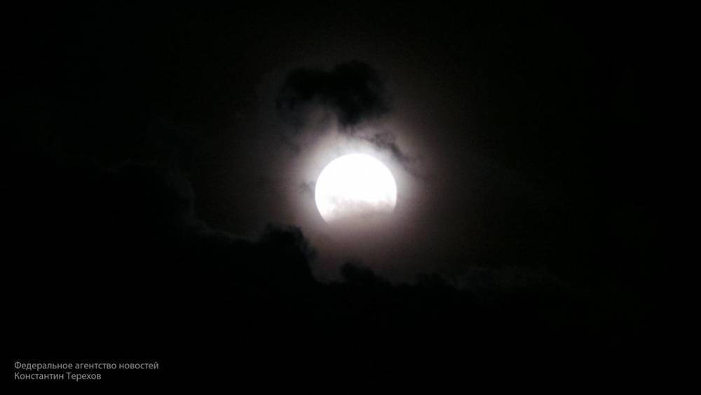 Синоптики предположили, что москвичи не смогут увидеть лунное затмение