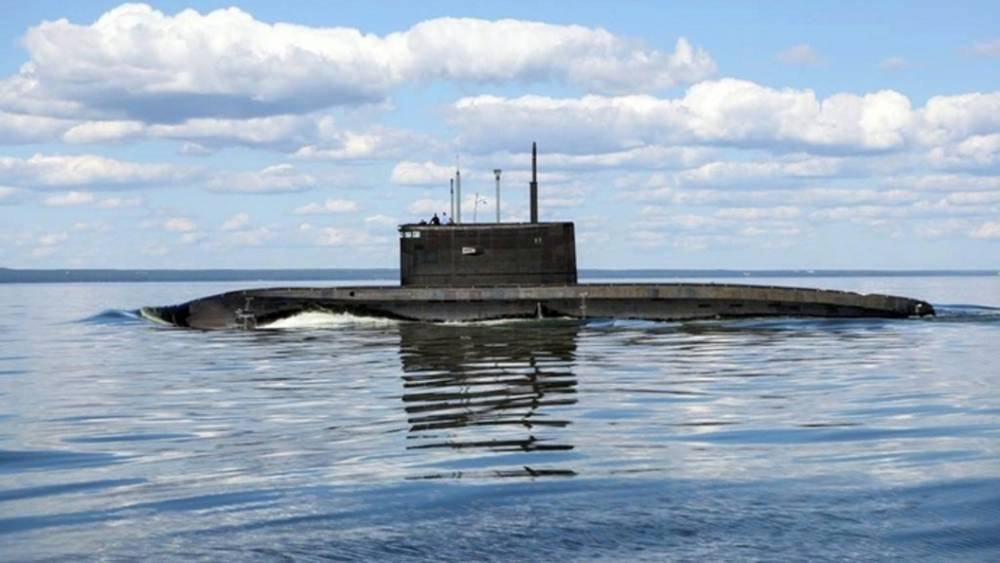 "А у них "Лошарики" под боком": Морской офицер о вине российского руководства в гибели 118 подводников
