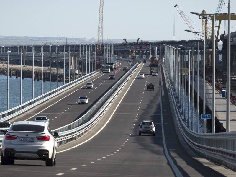 Слова Турчинова об уничтожении Крымского моста прокомментировали в Крыму