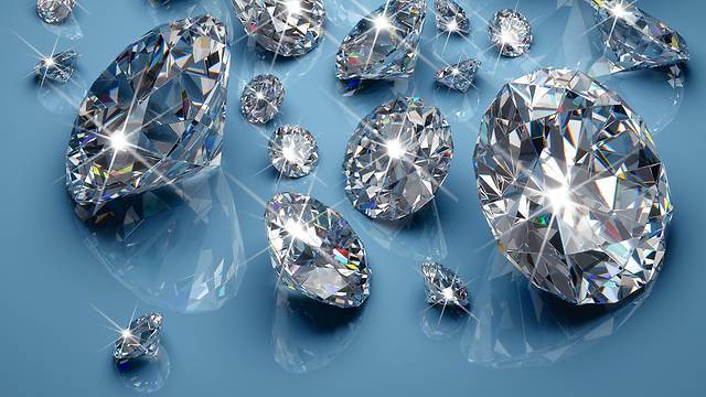 Алмазные войны в Израиле: кто боится искусственных бриллиантов