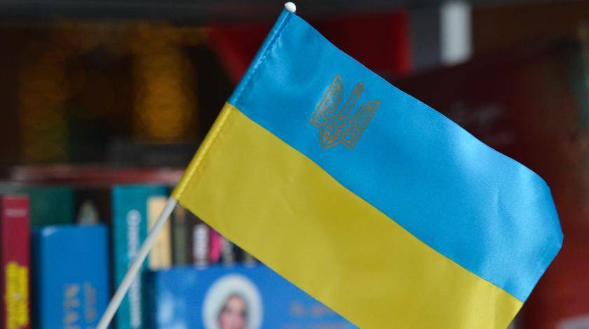 Офис Зеленского потребовал от России не вмешиваться в языковый вопрос на Украине