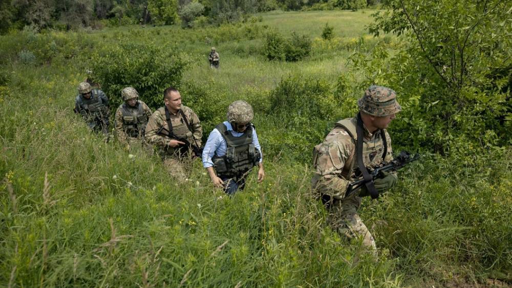 Удар "Змеем Горынычем": Как ВСУ приносит в жертву своих же солдат на Донбассе
